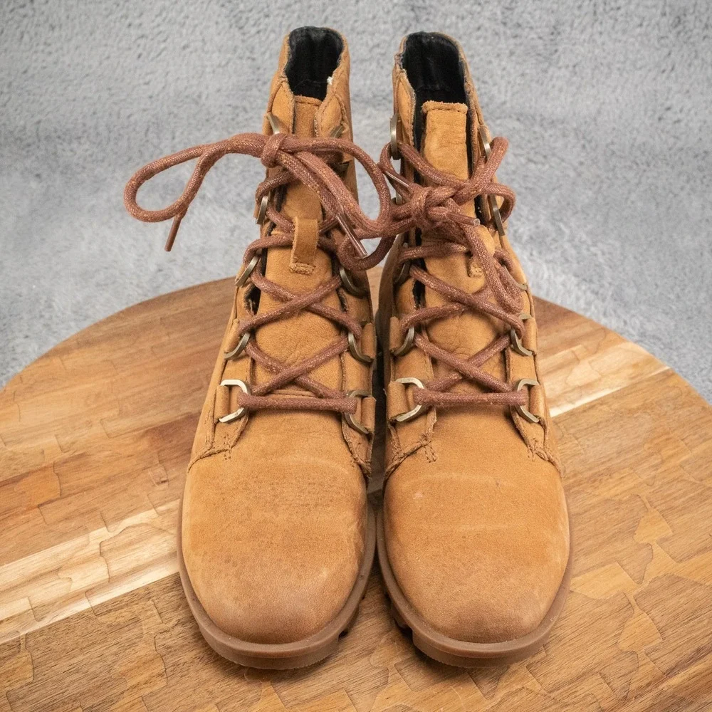SOREL Phoenix Short‎ Lace Bootie Boots Size 5.5 Camel Brown
